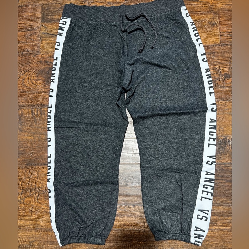 Victoria Secrets Sweatpants